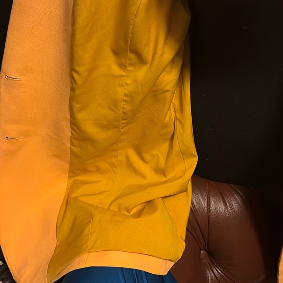 Eloquii Bright Yellow Blazer - Picture 13 of 16